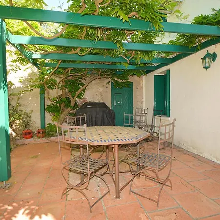 Cozy In With Outdoor Swimming Pool * Sete